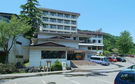 新潟 湯沢の旅館15選 人気の温泉宿やおすすめの高級旅館を紹介 おすすめ旅行を探すならトラベルブック Travelbook 新潟 湯沢の旅館15選 人気の温泉宿やおすすめの高級旅館を紹介 おすすめ旅行を探すならトラベルブック Travelbook