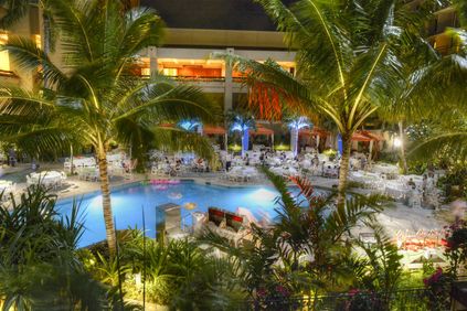 ハワイのおすすめ高級ホテルランキング 非日常な空間で過ごす特別な記念日 おすすめ旅行を探すならトラベルブック Travelbook