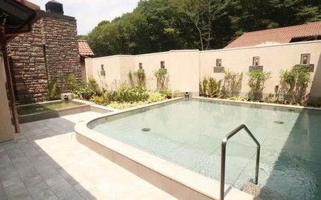 軽井沢のおすすめ子連れホテル選 プール付きの人気宿もご紹介 子育て情報を探すならトラベルブックファミリー 軽井沢のおすすめ子連れホテル選 プール付きの人気宿もご紹介 子育て情報を探すならトラベルブックファミリー