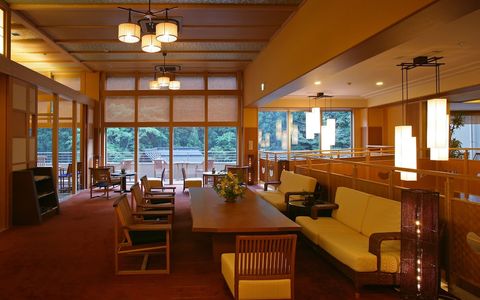 游 泉 志だて 泉 志だて 游