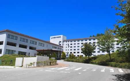 山梨のおすすめ子供連れホテル選 プール付きの人気宿もご紹介 子育て情報を探すならトラベルブックファミリー 山梨のおすすめ子供連れホテル選 プール付きの人気宿もご紹介 子育て情報を探すならトラベルブックファミリー