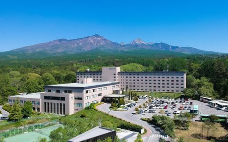 山梨のおすすめ子供連れホテル15選 プールや温泉付きの宿もご紹介 子育て情報を探すならトラベルブックファミリー 山梨のおすすめ子供連れホテル15選 プールや温泉付きの宿もご紹介 子育て情報を探すならトラベルブックファミリー