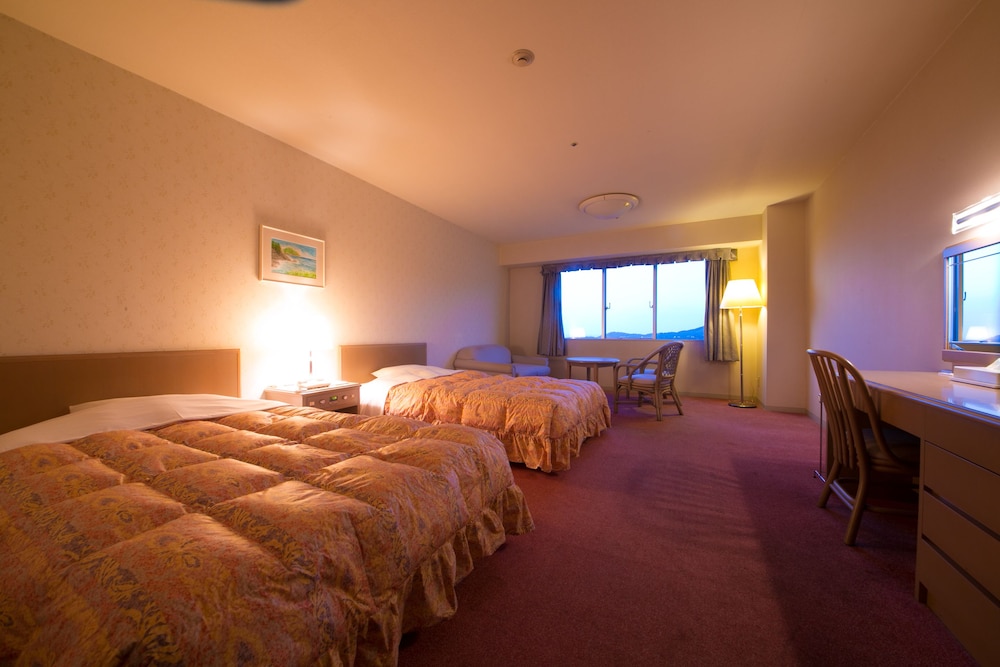 ロイヤルホテル 宗像 旧 玄海ロイヤルホテル 21年最新の料金比較 口コミ 宿泊予約 トラベルブック Travelbook