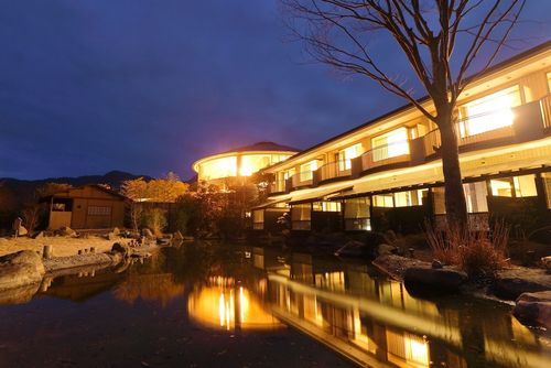 熊本 阿蘇でカップル利用におすすめのホテル２０選 記念日プランやお得に泊まるコツも おすすめ旅行を探すならトラベルブック Travelbook