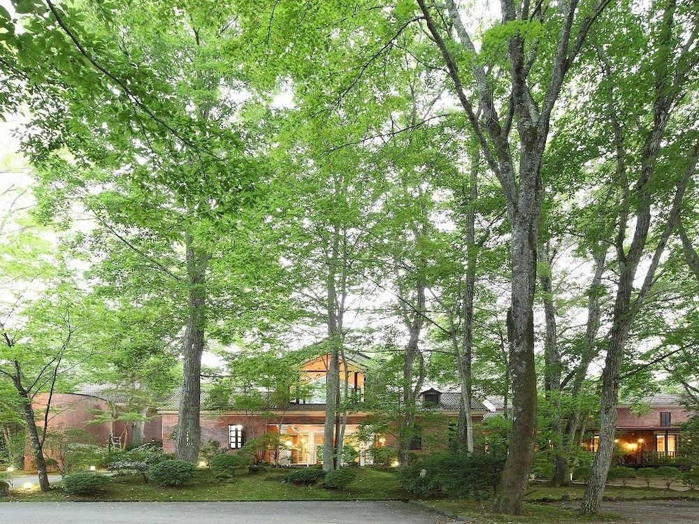 ホテル バーモラル軽井沢 旧 ホテルバーモラル浅間ヶ丘 22年最新の料金比較 口コミ 宿泊予約 トラベルブック Travelbook