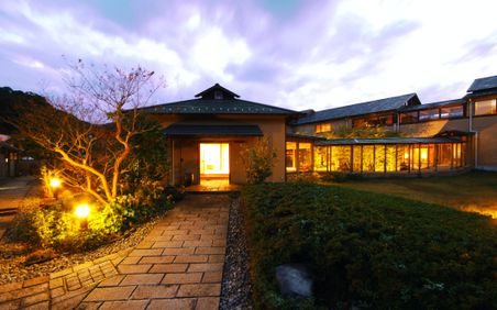 城崎温泉の旅館 贅沢なひと時を味わえるおすすめの人気宿ランキング おすすめ旅行を探すならトラベルブック Travelbook 城崎温泉の旅館 贅沢なひと時を味わえるおすすめの人気宿ランキング おすすめ旅行を探すならトラベルブック Travelbook