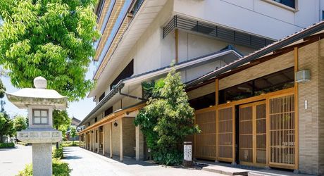 石川 山代温泉のおすすめ旅館15選 人気の温泉宿や高級旅館をご紹介 おすすめ旅行を探すならトラベルブック Travelbook 石川 山代温泉のおすすめ旅館15選 人気の温泉宿や高級旅館をご紹介 おすすめ旅行を探すならトラベルブック Travelbook