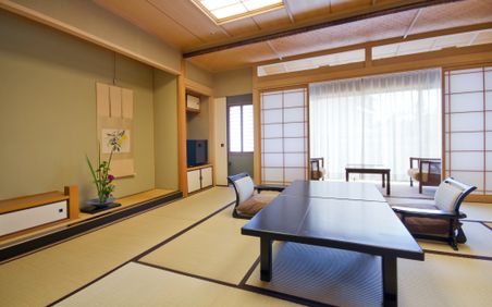 愛媛 道後温泉のおすすめ旅館ランキング10選 人気の温泉宿や高級旅館をご紹介 おすすめ旅行を探すならトラベルブック Travelbook 愛媛 道後温泉のおすすめ旅館ランキング10選 人気の温泉宿や高級旅館をご紹介 おすすめ旅行を探すならトラベルブック Travelbook