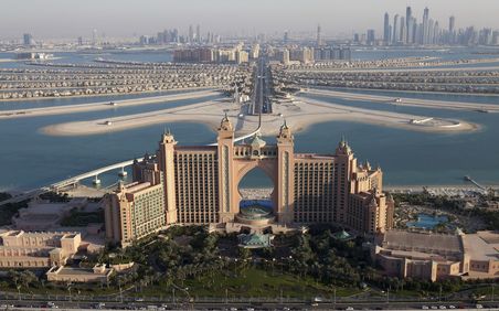 ドバイのおすすめ高級ホテル選 5つ星の最高級サーンビスを堪能しよう おすすめ旅行を探すならトラベルブック Travelbook ドバイのおすすめ高級ホテル選 5つ星の最高級サーンビスを堪能しよう おすすめ旅行を探すならトラベルブック Travelbook