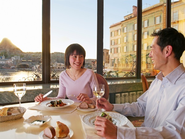 東京ディズニーシー ホテルミラコスタ 21年最新の料金比較 口コミ 宿泊予約 トラベルブック Travelbook