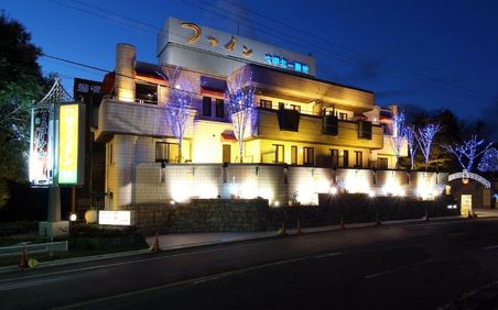 神戸のおすすめラブホテル選 安いのに人気のランキングをご紹介 おすすめ旅行を探すならトラベルブック Travelbook 神戸のおすすめラブホテル選 安いのに人気のランキングをご紹介 おすすめ旅行を探すならトラベルブック Travelbook