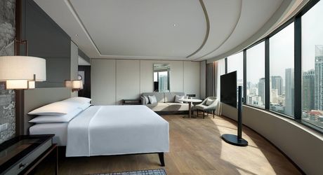 タイ バンコクのおすすめ高級ホテル選 プール付きの人気宿もご紹介 おすすめ旅行を探すならトラベルブック Travelbook タイ バンコクのおすすめ高級ホテル選 プール付きの人気宿もご紹介 おすすめ旅行を探すならトラベルブック Travelbook