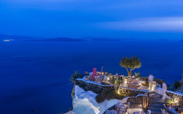 アンドロニス ラグジュアリー スイーツ