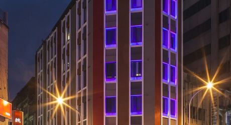 台北 中正紀念堂周辺のおすすめホテル10選 口コミ評判の高い宿をご紹介 おすすめ旅行を探すならトラベルブック Travelbook 台北 中正紀念堂周辺のおすすめホテル10選 口コミ評判の高い宿をご紹介 おすすめ旅行を探すならトラベルブック Travelbook