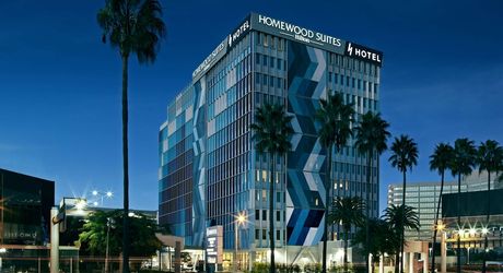 ロサンゼルス空港 Lax 周辺のホテル10選 編集部厳選のホテルはこちら おすすめ旅行を探すならトラベルブック Travelbook ロサンゼルス空港 Lax 周辺のホテル10選 編集部厳選のホテルはこちら おすすめ旅行を探すならトラベルブック Travelbook