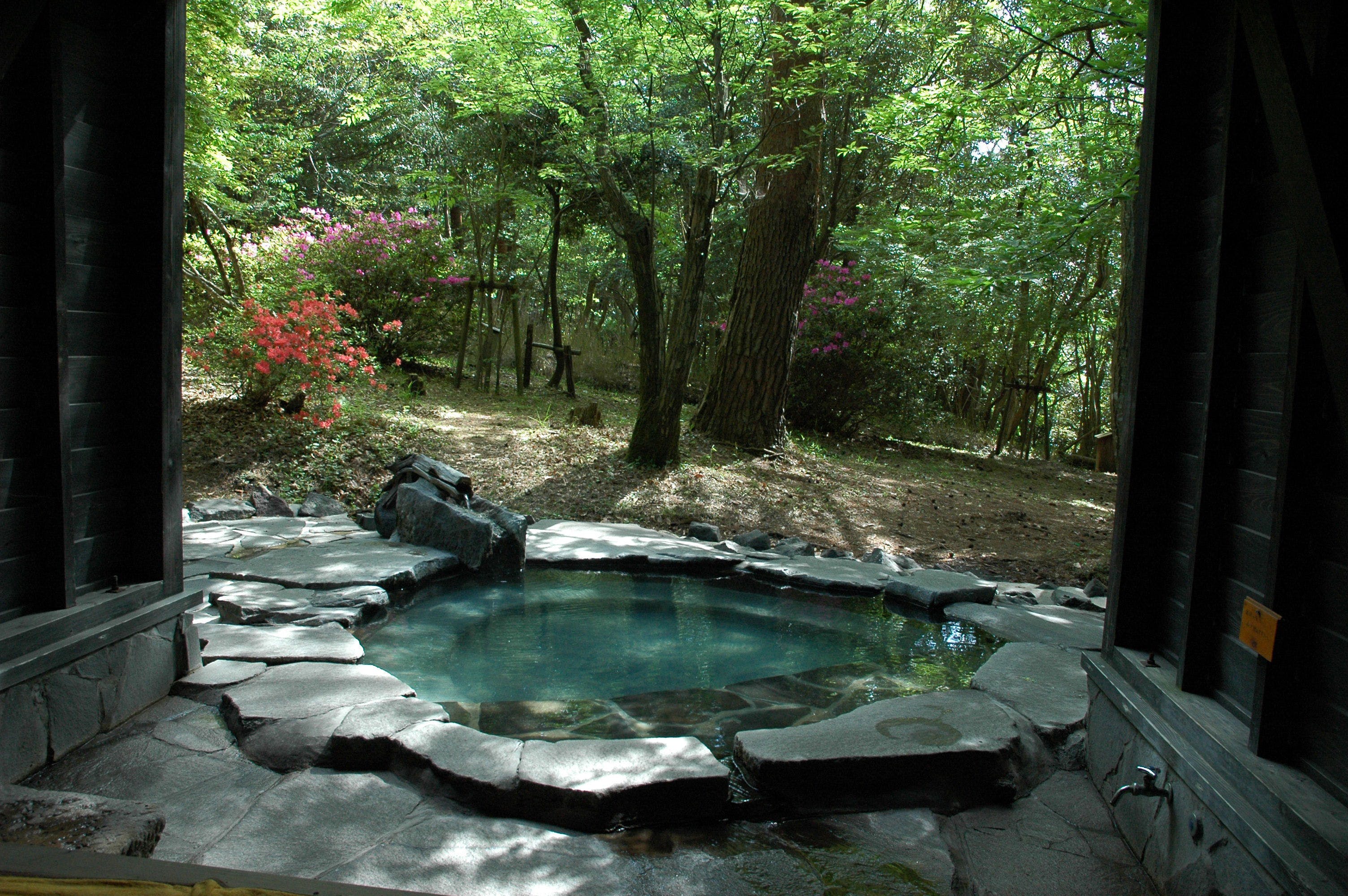 霧島温泉 霧島 旅行人山荘 22年最新の料金比較 口コミ 宿泊予約 トラベルブック Travelbook