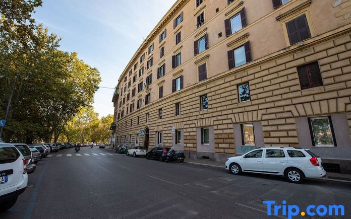 Lungotevere Ripa